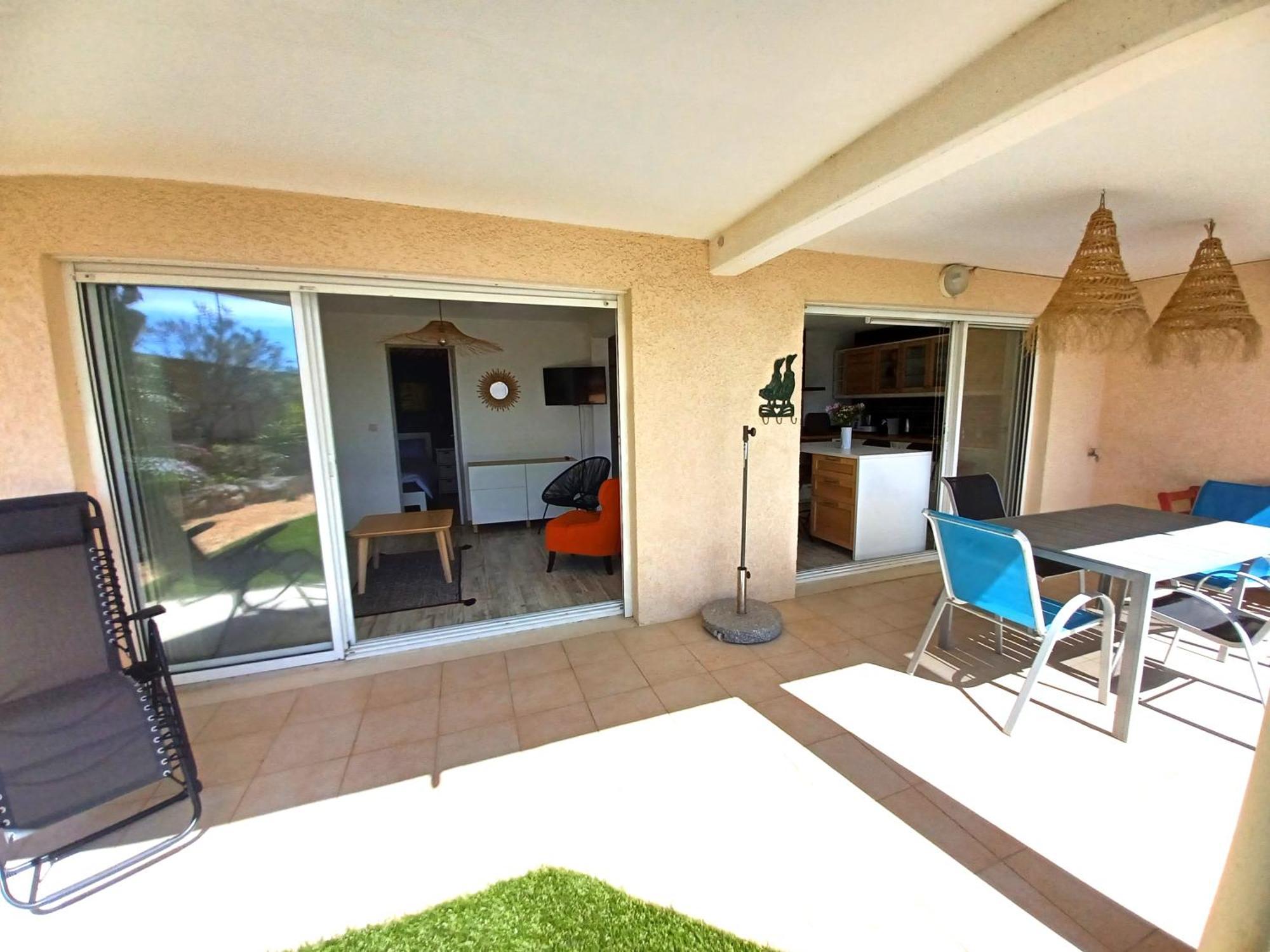 Plain-Pied Jardin 6 Personnes Clim Vue Mer Parking Wifi Terrasse Piscine Dans La Residence Saint-Pierre-la-Mer  Exterior foto